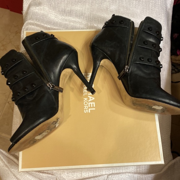 Michael Kors Bryn Open Toe Boots - Picture 3 of 5